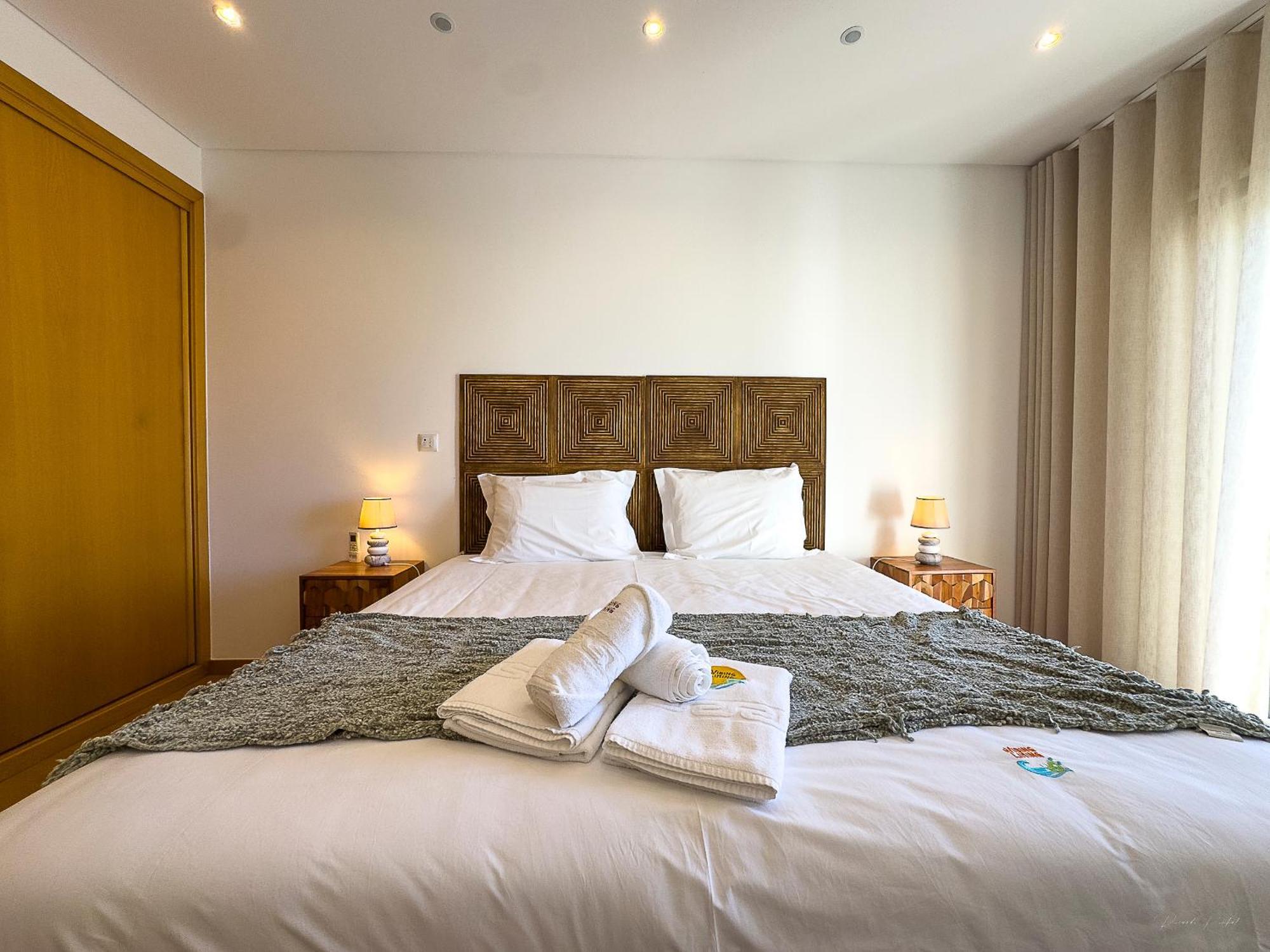 Vibing & Liming Ericeira Hotel Exterior foto