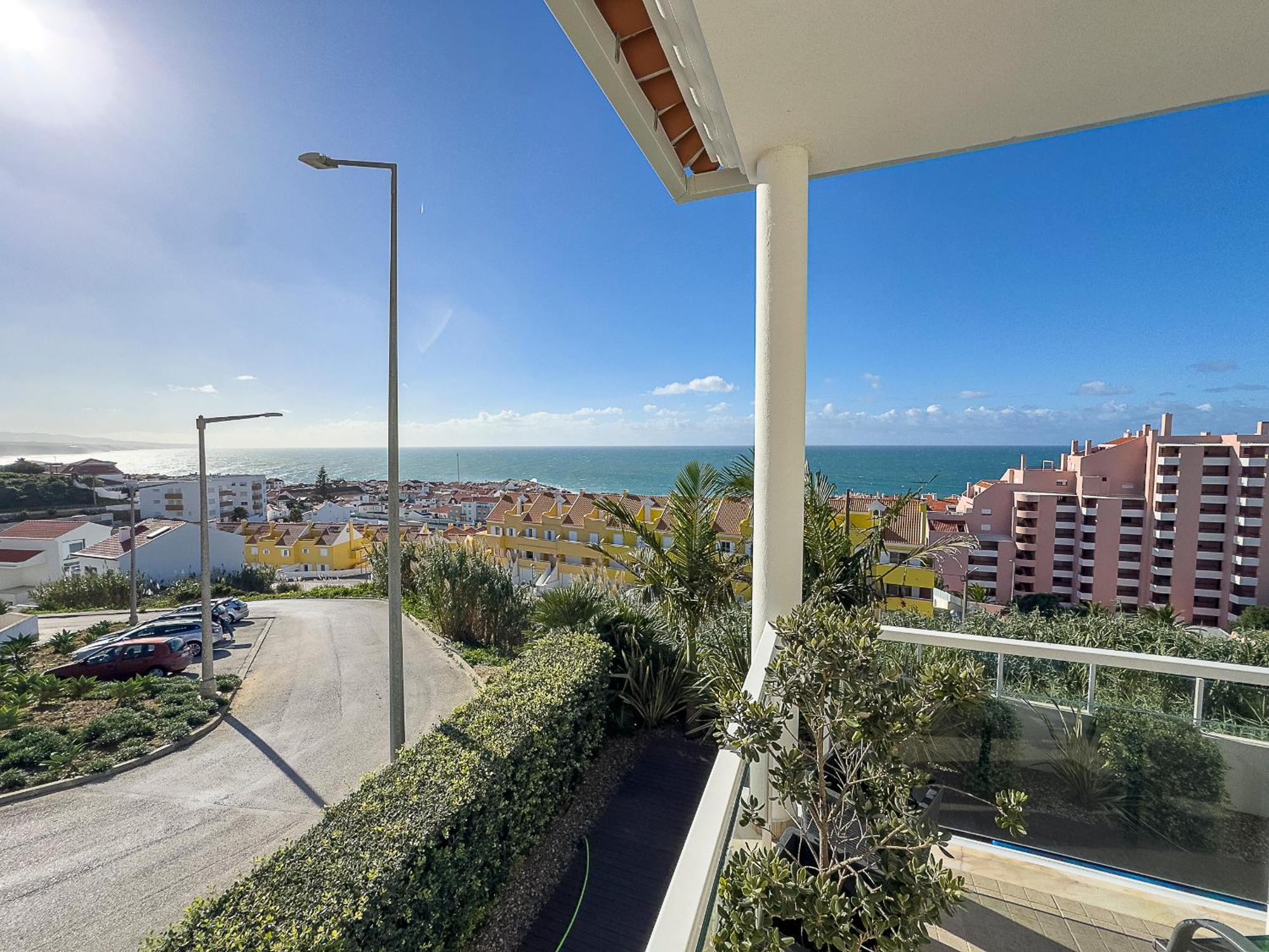 Vibing & Liming Ericeira Hotel Exterior foto