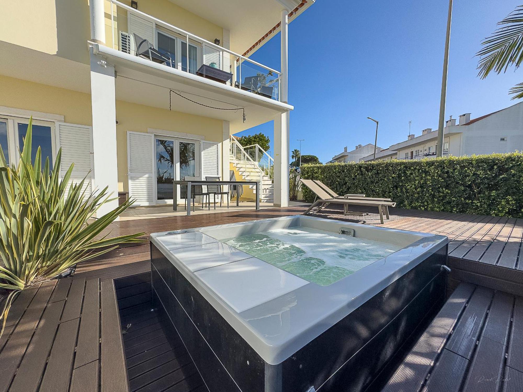 Vibing & Liming Ericeira Hotel Exterior foto