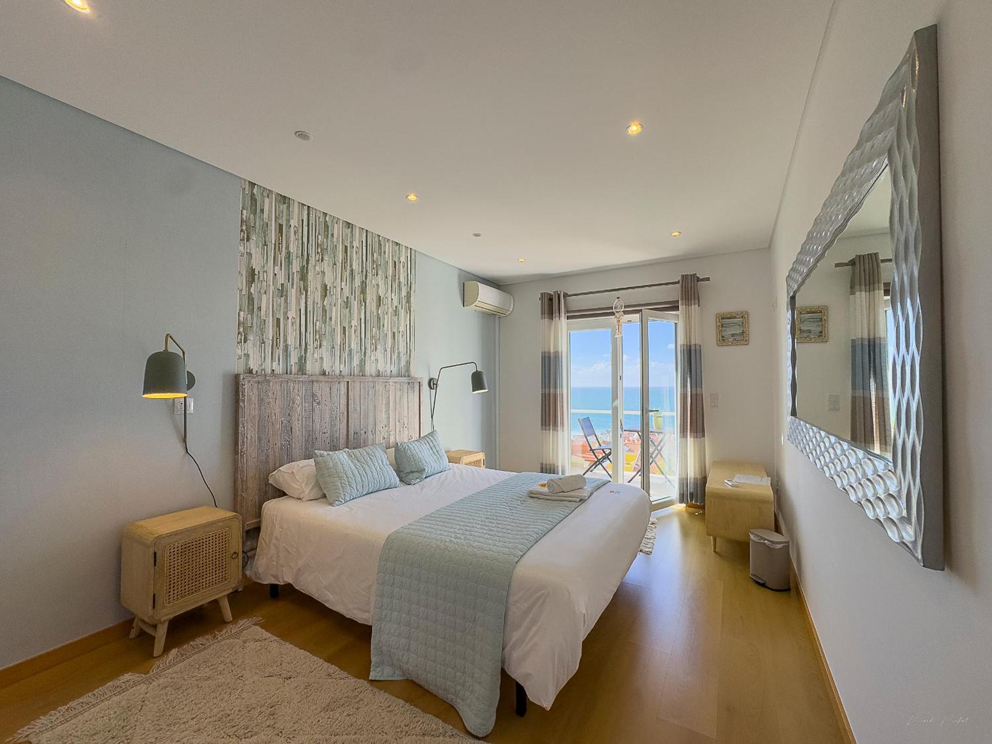 Vibing & Liming Ericeira Hotel Exterior foto